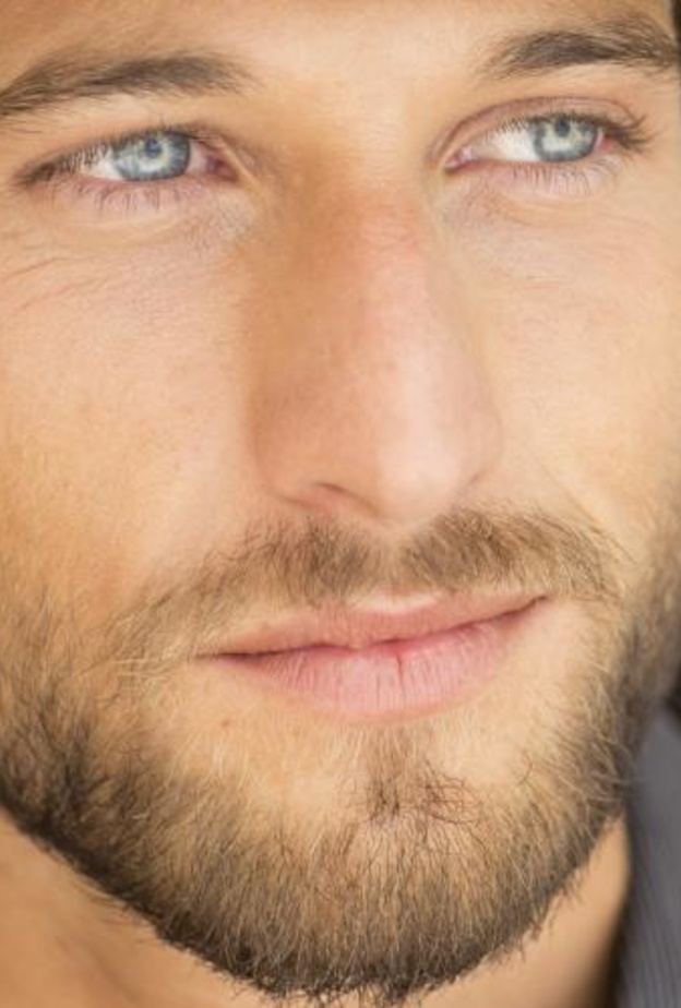 ما هي أفضل الطرق لتكثيف شعر اللحية؟