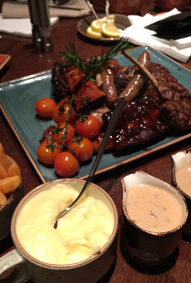 ترايبز .. اطباق الستيك على ايقاع الطبول الافريقية