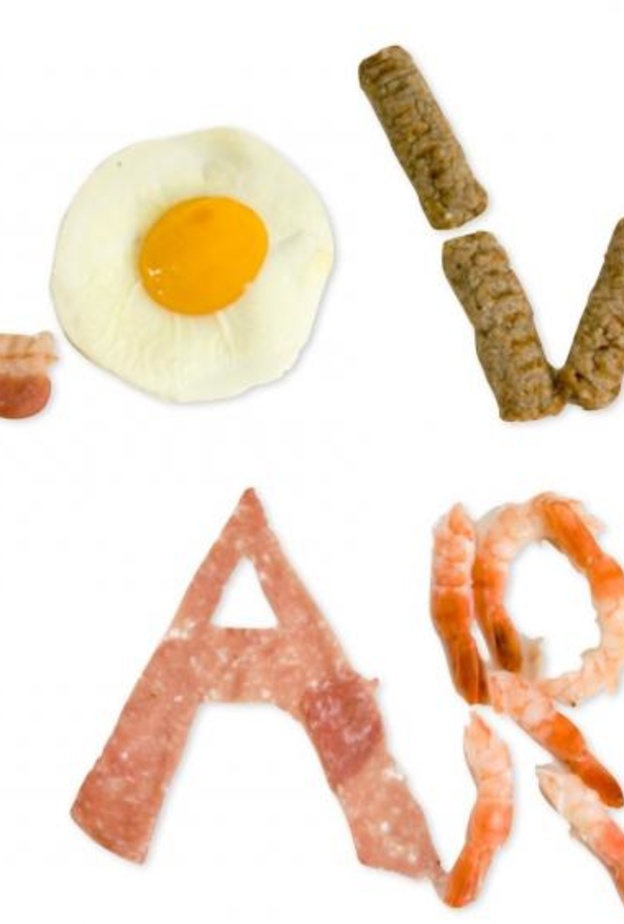 زيادة كمية البروتين من مصادره الحيوانية والنباتية مع تقليل الكربوهيدرات والنشويات