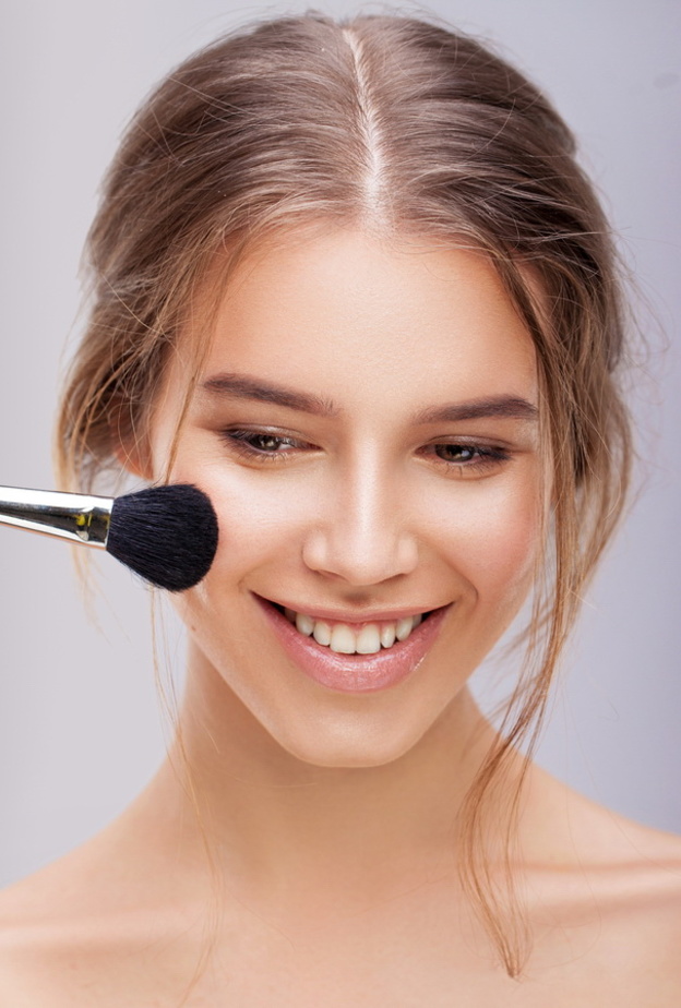 تان طبيعي لبشرة سمراء وجذابة