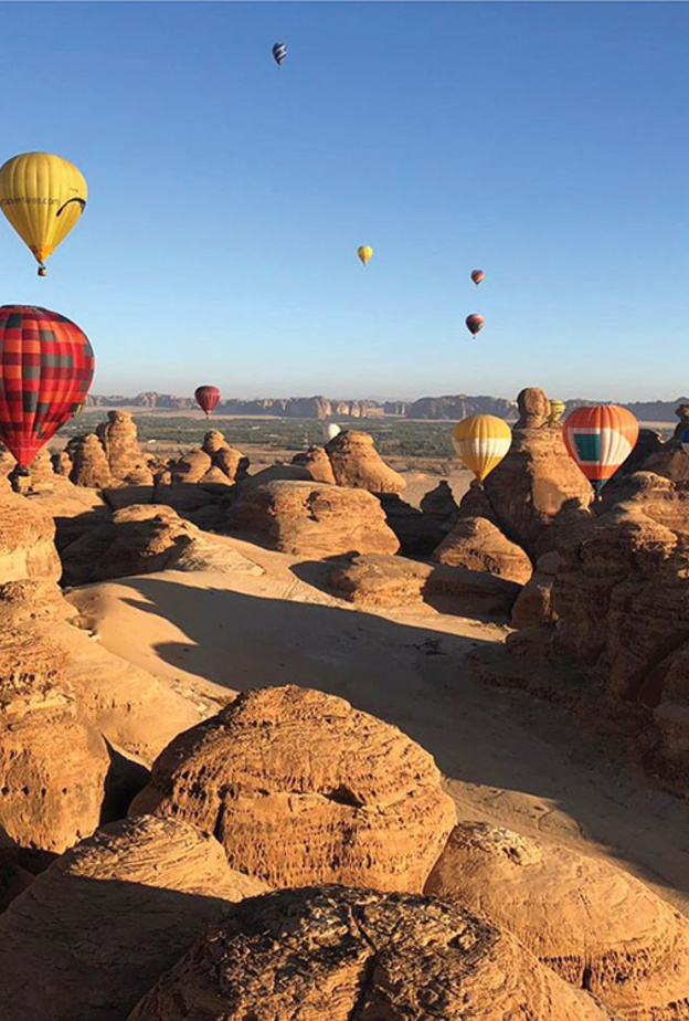 العلا ستحتضن أول منطاد سياحي في السعودية