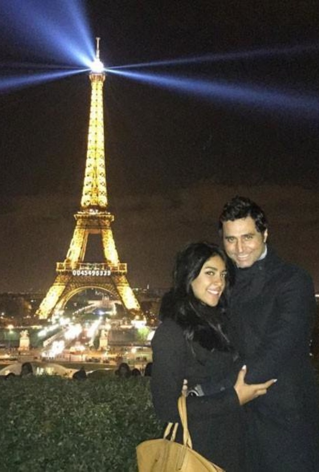 نرمين ماهر مع زوجها في باريس