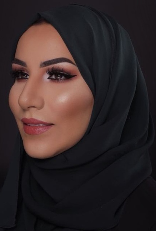 نداء شرارة تفجع بوفاة شقيقها