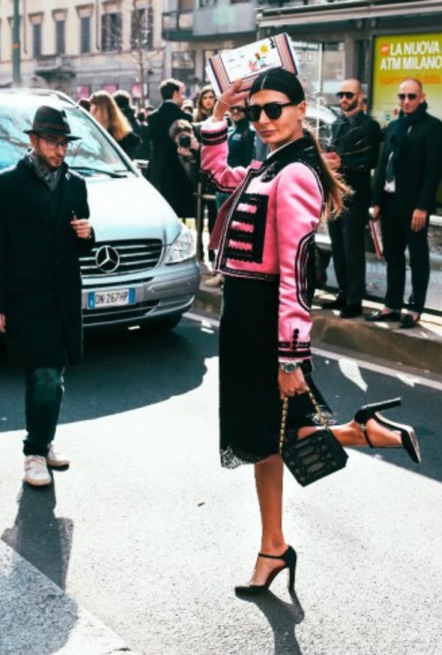 التنورة على شكل قلم