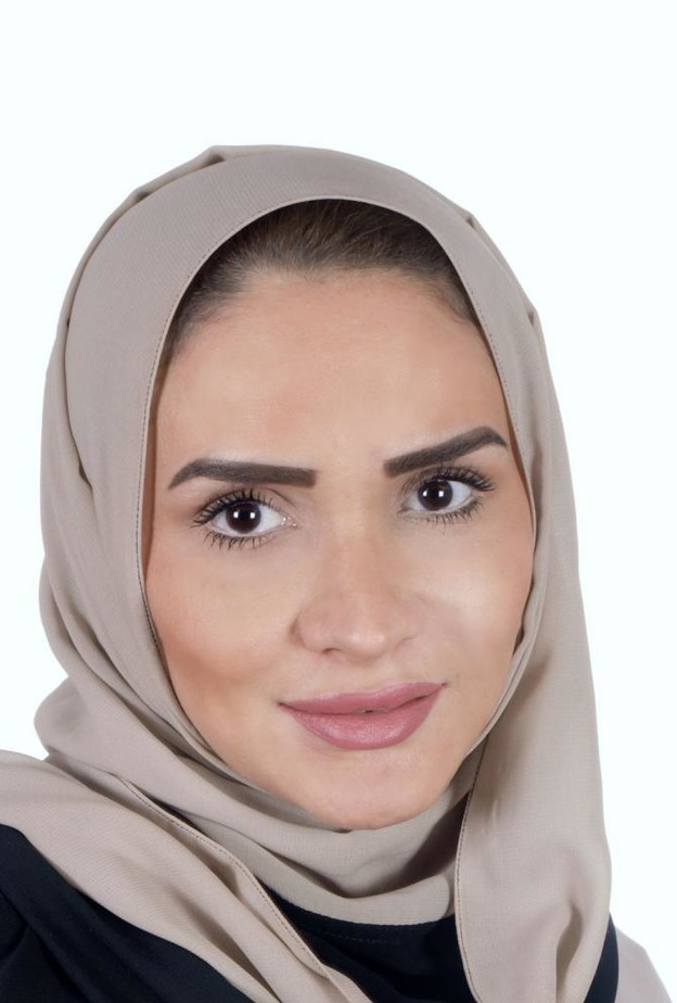 الدكتورة منال قطان 