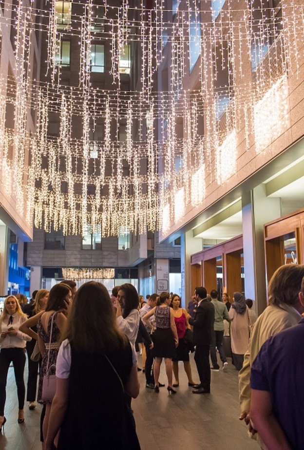 ليالي الفن .. تعود من جديد إلى قرية البوابة بمركز دبي المالي العالمي