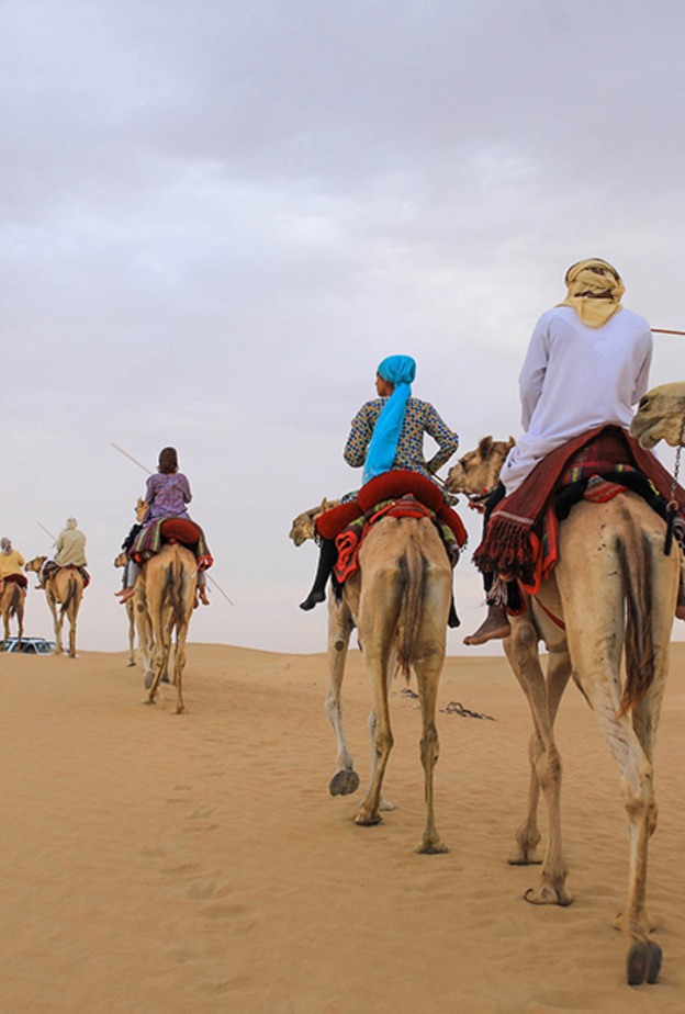 مخيم الحياة البدوية في المرموم بدبي  .. رحلة تراثية مميزة