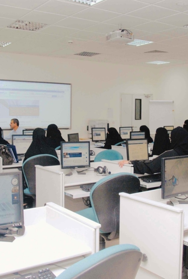 المرأة السعودية أثبتت وجودها في كثير من المجالات 