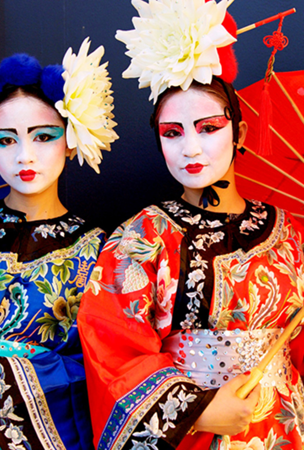 أبوظبي تحتفل برأس السنة الصينية وتستقبل عام الديك بفعاليات ثقافية وعروض فريدة