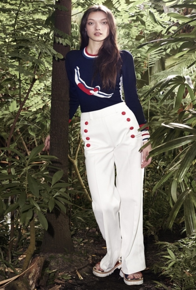 تصميم عملي من Tommy Hilfiger