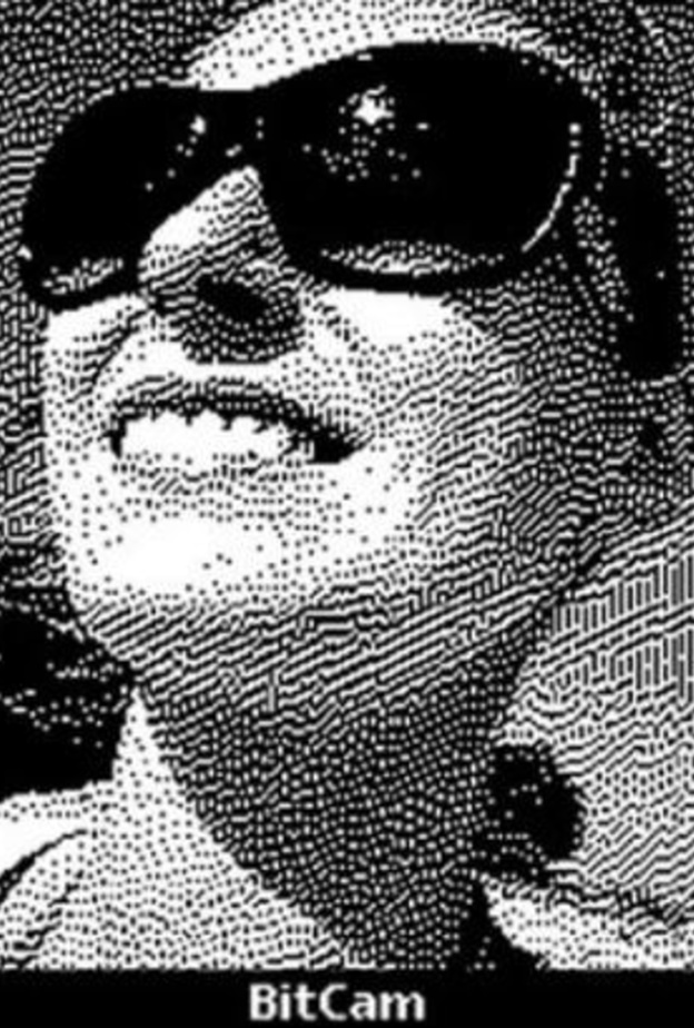 صورك بتأثير الريترو مع تطبيق Bitcam