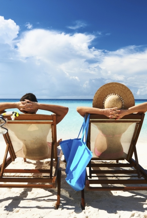 محاولة للاسترخاء بعد عناء التحضيرات للزفاف