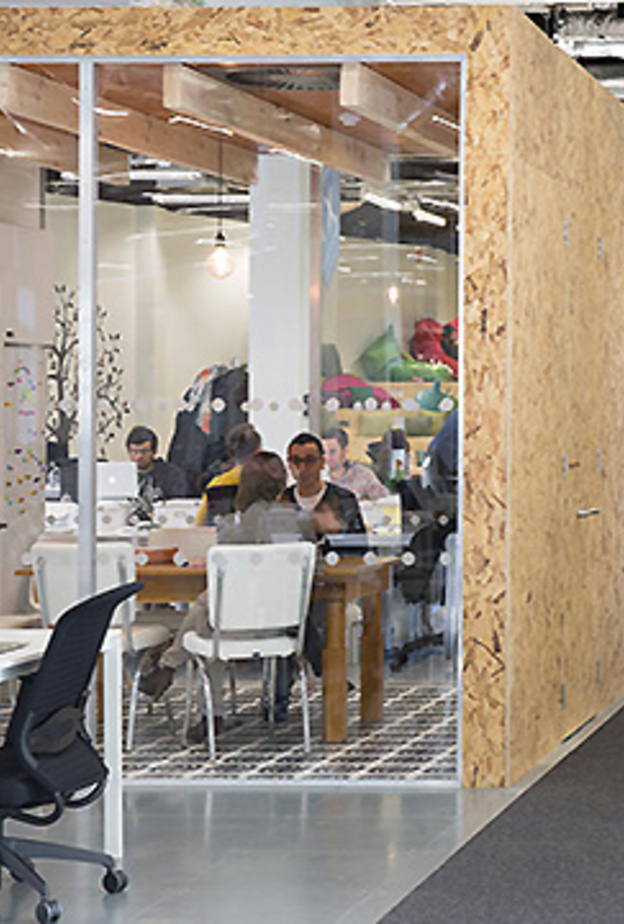 أماكن عملنا لا تتناسب مع عقولنا!