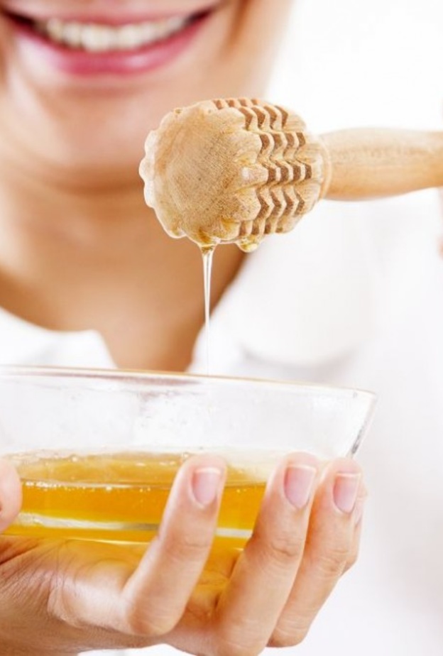 العسل الإختيار الأول لجمالك