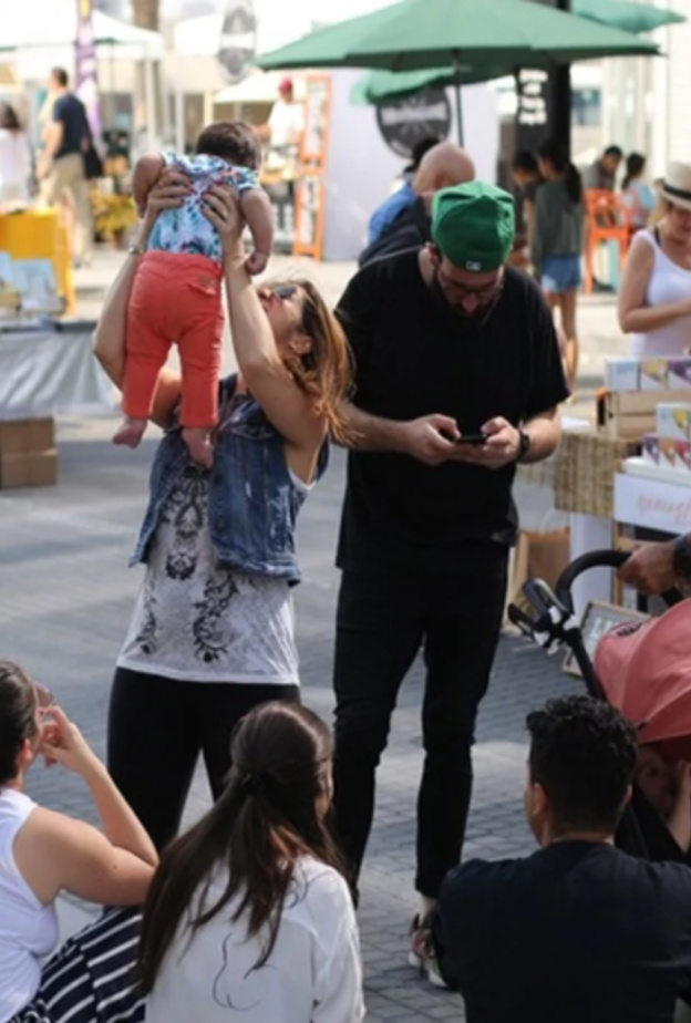 دليلكم الكامل لـ "آرت ماركت" سوق الفنون في حي دبي للتصميم