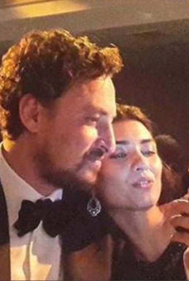 توبا بيوكستون وزوجها أونور صايلاك في عيد ميلاد بناتهم