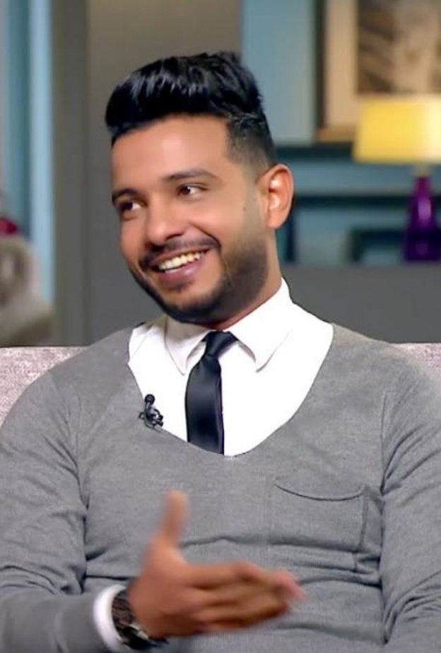 محمد حسن يهنىء صديقه بعيد ميلاده