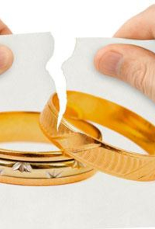 طلاق زوجان سعوديان