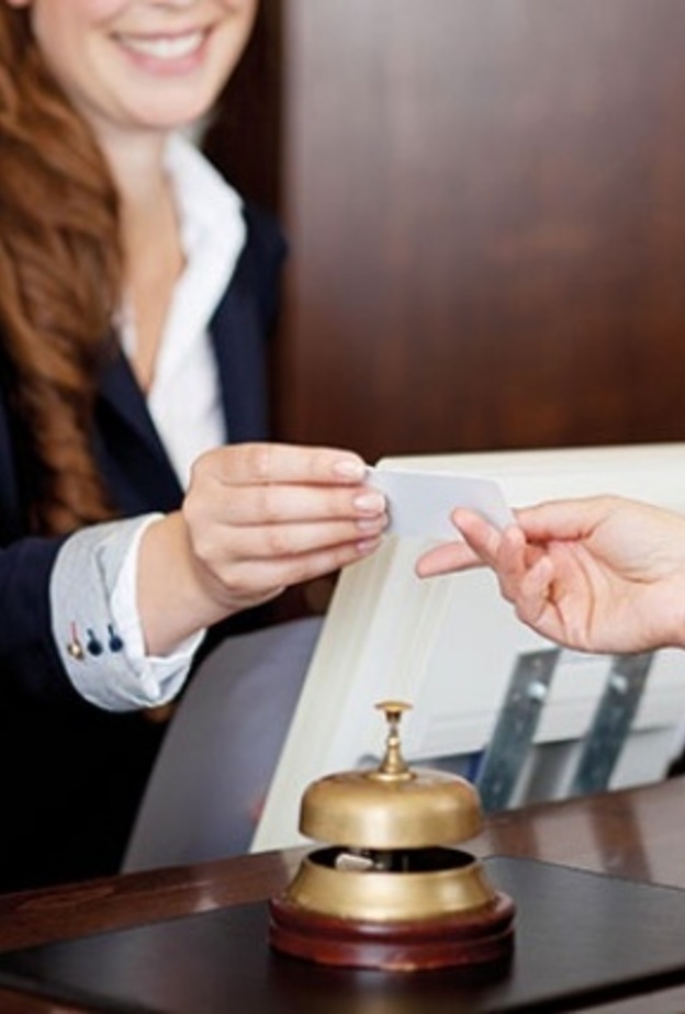 اول برنامج لتدريب السعوديات للعمل بالفنادق