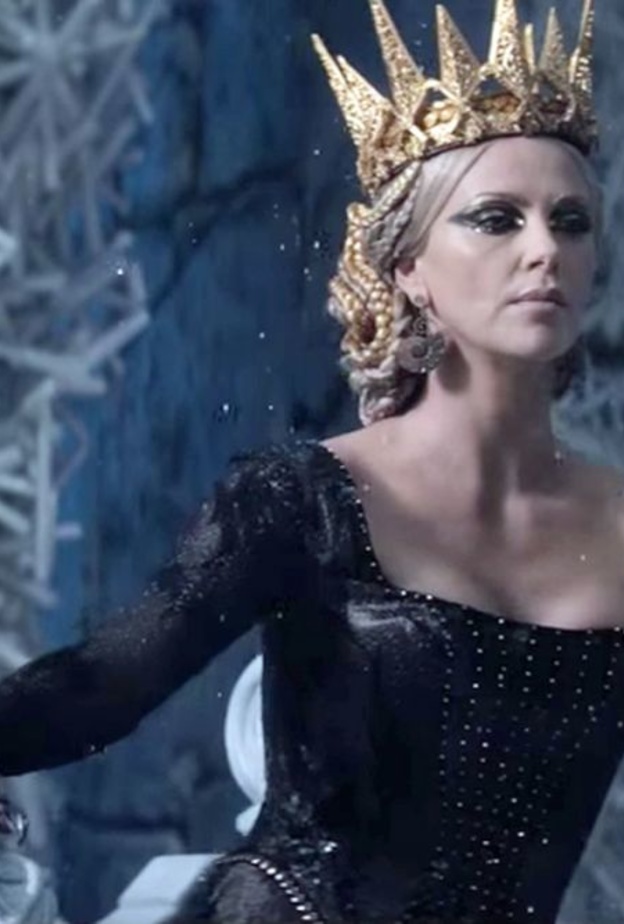 تشارليز ثيرون