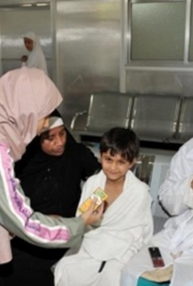 موظفات سعوديات للعناية بضيوف الرحمن