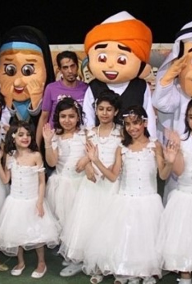 من الفعاليات المقامة للاطفال في  مهرجان سابق