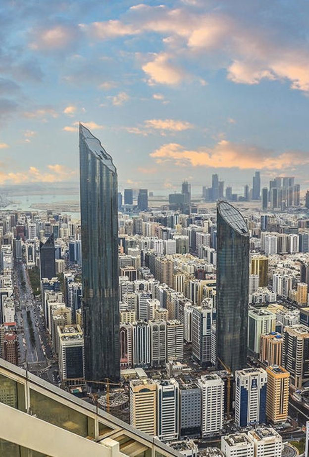 الإمارات في المرتبة الخامسة في محور الجاذبية للخبرات والمهارات