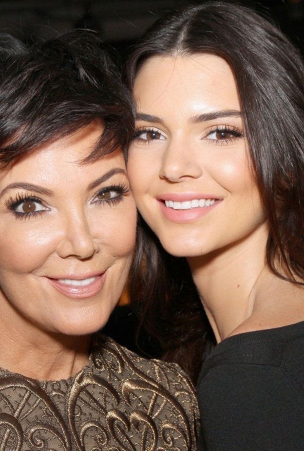 كريس جينير والدة كيندل وكيم جينير