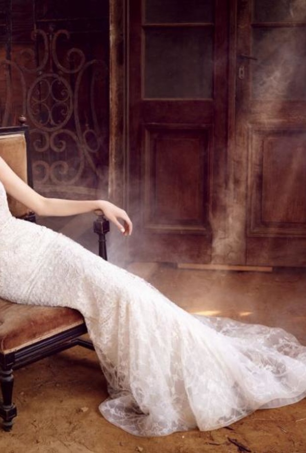 لازارو ... مجموعة فساتين للعروس الحالمة