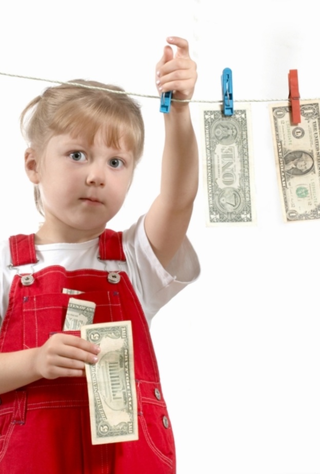 المال اسلوب تربوي خاطيء