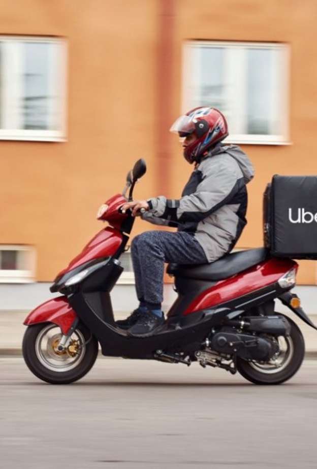 Uber Connect و Uber Direct خدمات نقل جديدة من أوبر