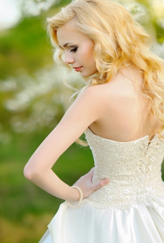 نظافتك الشخصية تسعد عريسك بالتاكيد