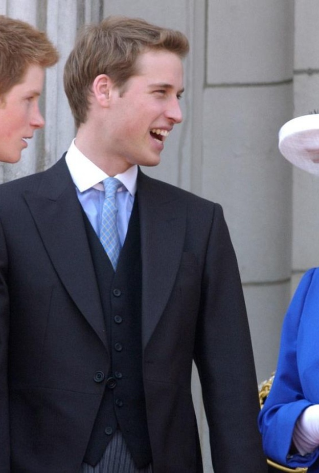 الملكة تعترف بحاجة احفادها لمهارات اجتماعية