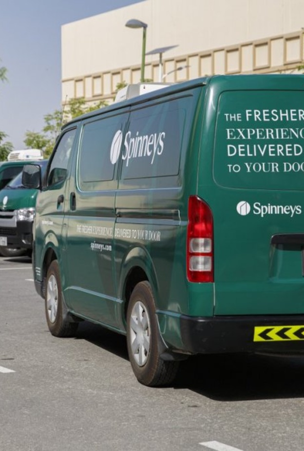 "سبينس" تطلق خدمة توصيل الطلبات عبر الإنترنت