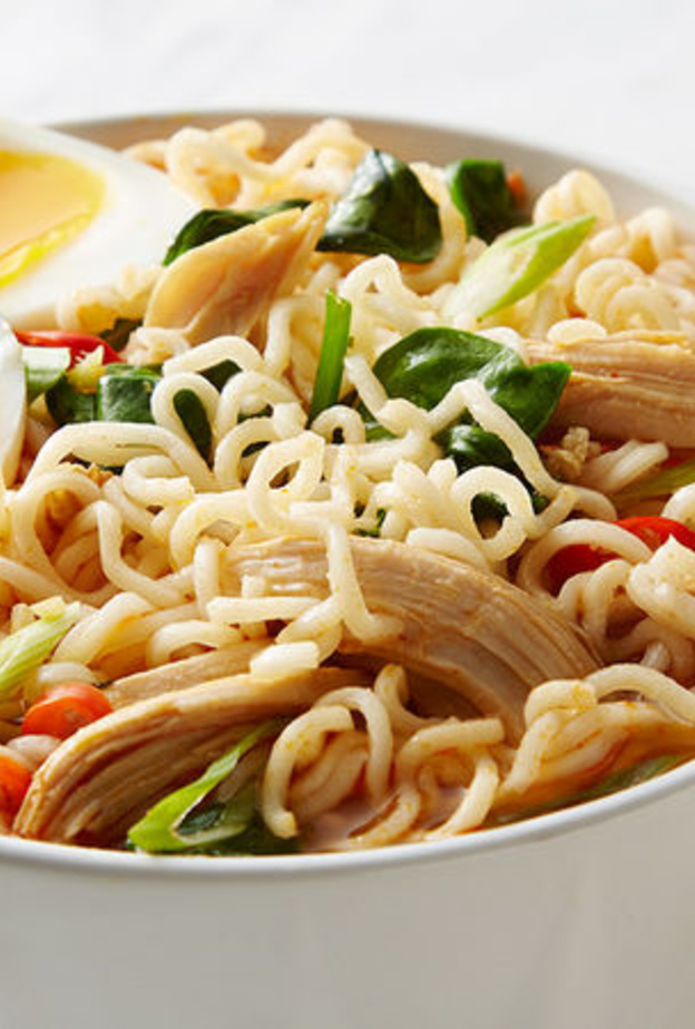 الاندومي الكوري الحار خطر على الصحة