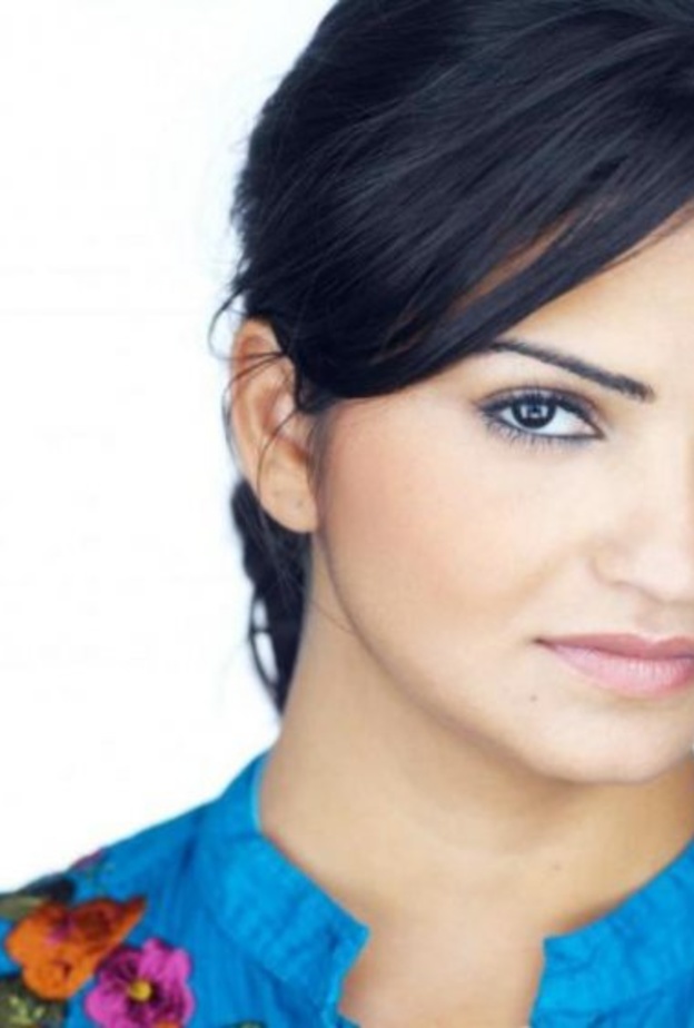 الممثلة و المخرجة عهد كامل