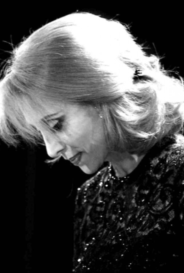 جارة القمر فيروز