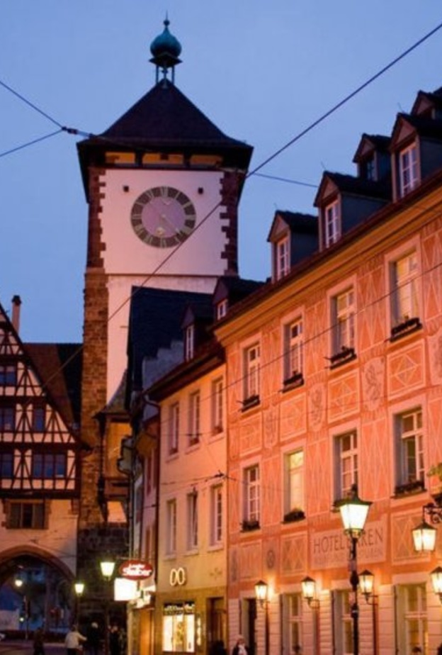 فندق  Zum Roten Baeren