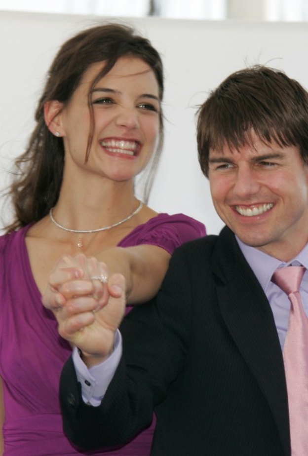 توم كروز وزوجته السابقة كايتي هولمز