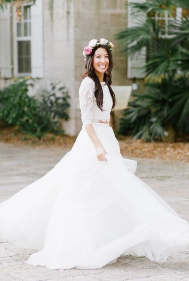 اختاري تنورة بيضاء ليوم زفافك