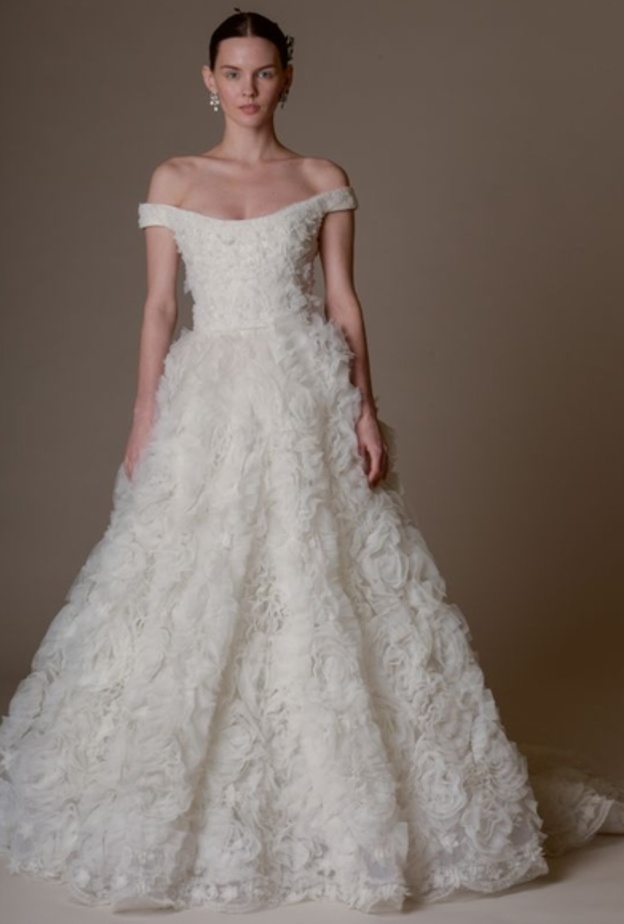 دار ماركيزا وفساتين لزفاف مميّز