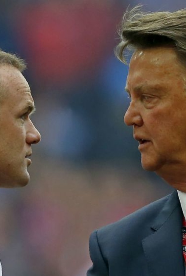 فان غال ينقذ نفسه