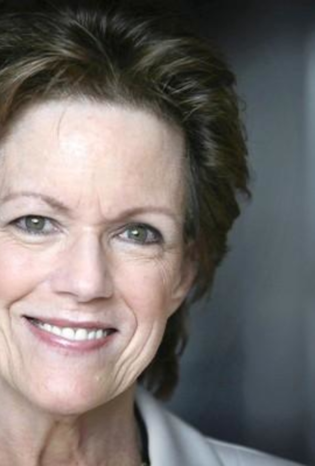 صاحبة صوت سيري التي تناقلها رواد تويتر