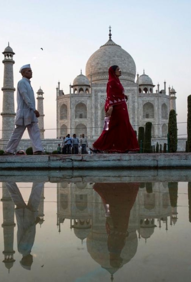 تاج محل من اشهر المعالم السياحية