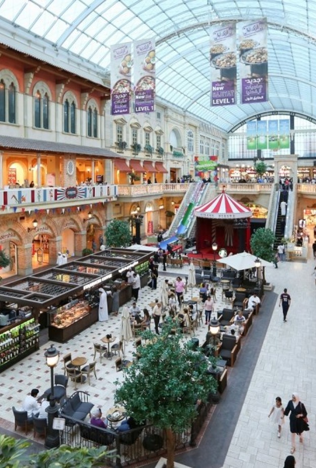 اقتصادية دبي تقر خطة لإعادة فتح الأسواق والمراكز التجارية والأعمال