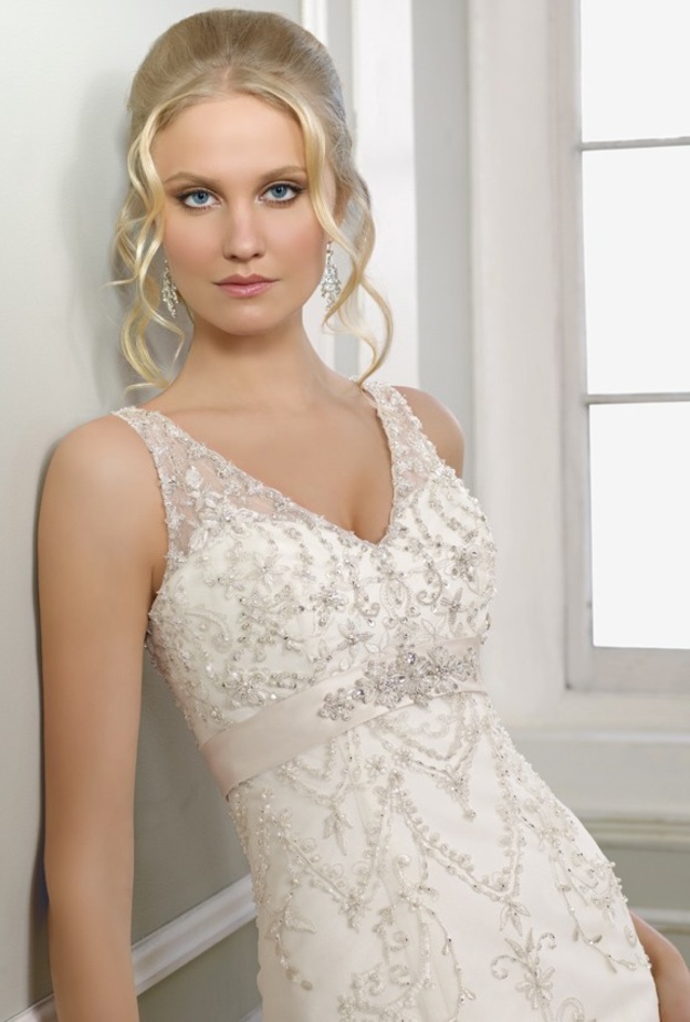  فساتين زفاف ناعمة مميزة بالخرز