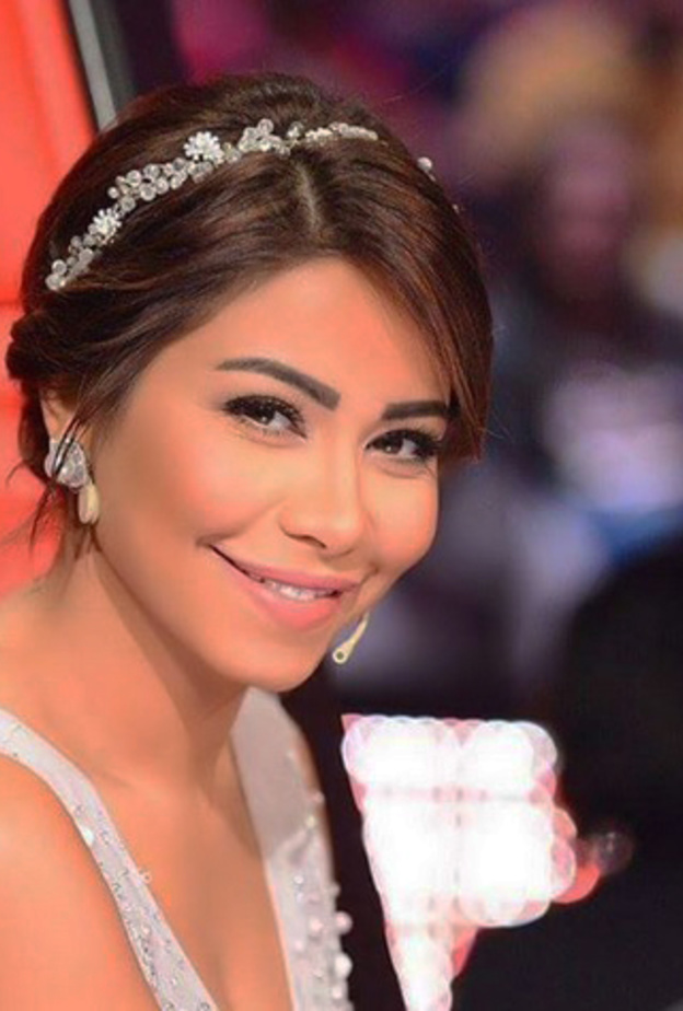 عفوية ونعومة مع مكياج شيرين عبد الوهاب