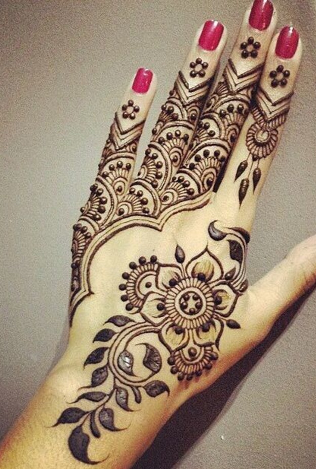 ورورد وزخرفات مميزة تناسب المرأة العربية