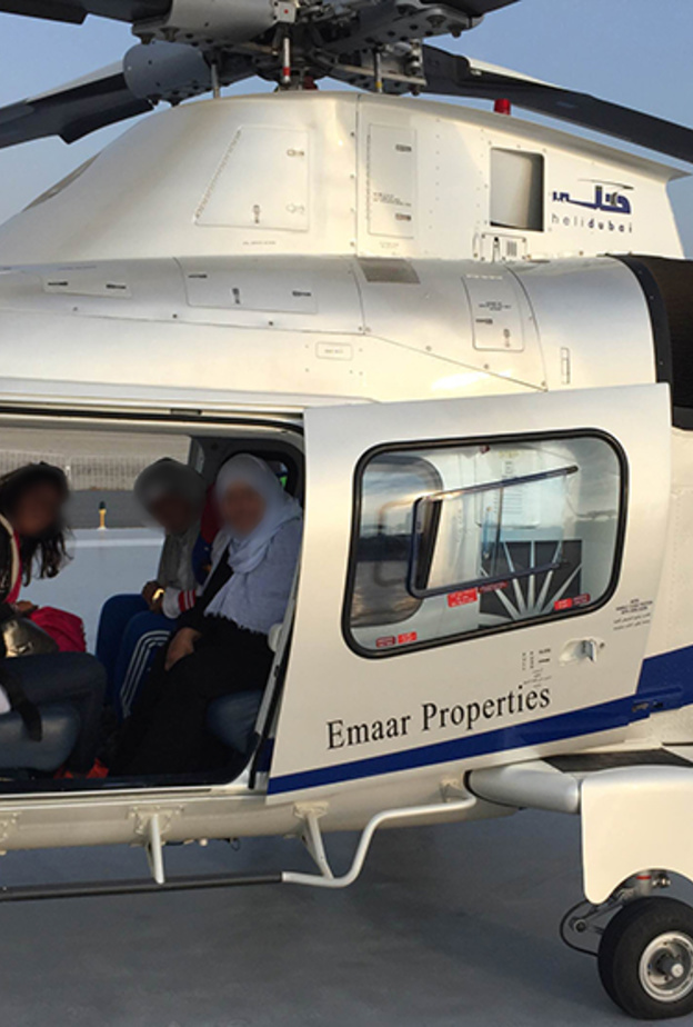 دبي في الأجواء أكثر جمالاً مع رحلات الهليكوبتر