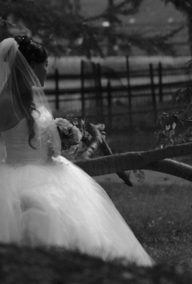 مصرع عروس في شهر العسل بسبب أهلها